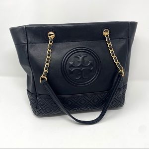 Tory Burch Black Quilted Chain Shoulder Bag Logo
